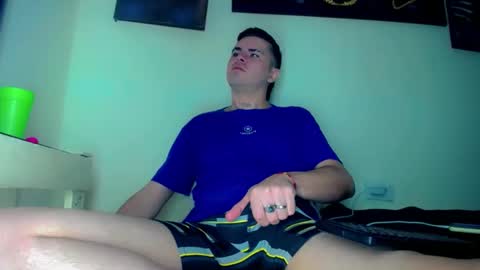 Snapshot of sebastian_loaiza chatting on November 2025 04:47:01 PM Sebastian online show from November 2025 04:47:01 PM