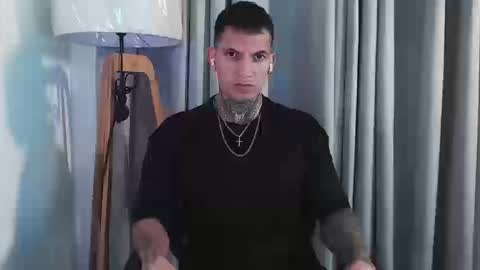 Snapshot of sebastian_muss chatting on September 2025 10:42:02 PM Sebastian online show from September 2025 10:42:02 PM