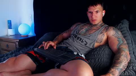 Snapshot of sebastian_muss chatting on April 2026 06:56:02 PM Sebastian online show from April 2026 06:56:02 PM