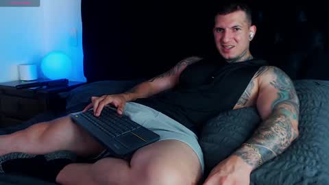 Snapshot of sebastian_muss chatting on June 2026 06:20:02 PM Sebastian online show from June 2026 06:20:02 PM