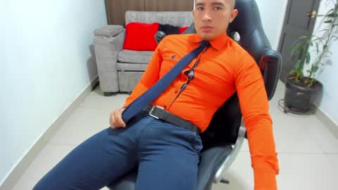 juan  sebastian online show from January 2025 03:18:01 PM