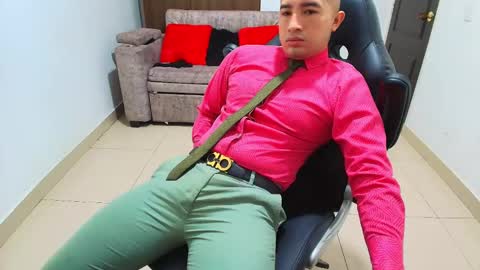 juan  sebastian online show from February 2025 12:21:02 PM