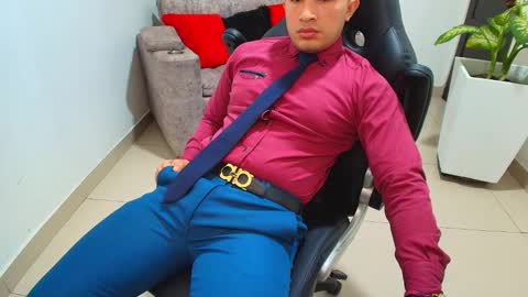 juan  sebastian online show from March 2025 03:42:02 PM