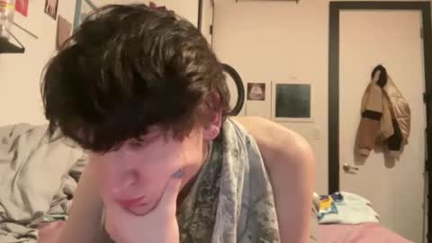 sebastianking1234 online show from December 2024 02:42:02 AM