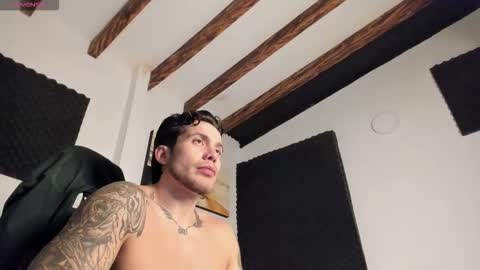 Lucian Sinclair online show from March 2026 11:41:01 PM