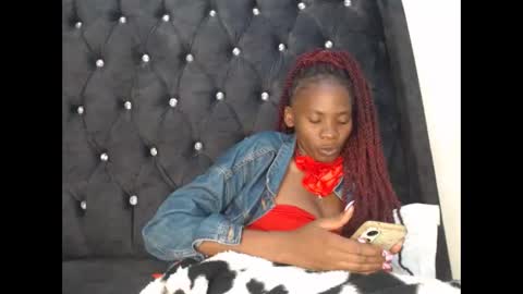 sebatrishaa online show from September 2025 12:32:01 AM