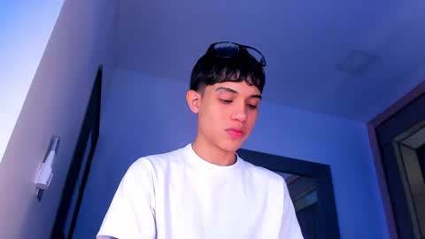 Sebastian online show from February 2026 08:27:01 PM