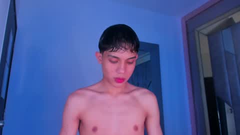 Sebastian online show from March 2026 06:33:01 PM