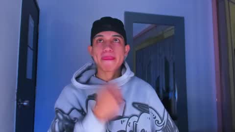 Snapshot of sebax_00 chatting on May 2026 05:14:01 AM Sebastian online show from May 2026 05:14:01 AM