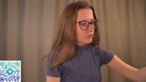 Snapshot of second_aid chatting on February 2025 02:14:02 AM Brenda online show from February 2025 02:14:02 AM