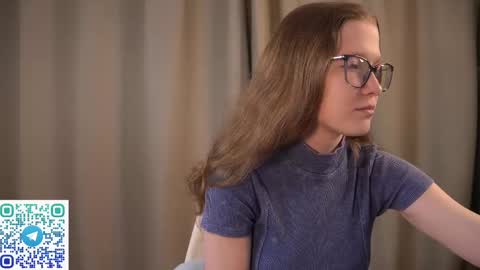 Snapshot of second_aid chatting on March 2025 02:19:02 AM Brenda online show from March 2025 02:19:02 AM