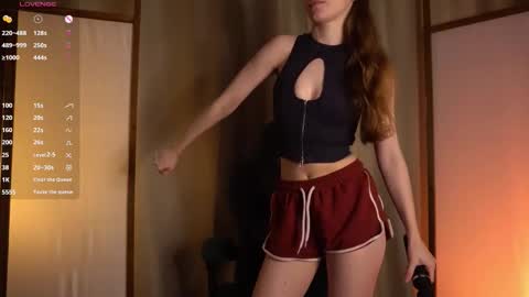 Snapshot of second_aid chatting on September 2025 04:21:02 PM Brenda online show from September 2025 04:21:02 PM