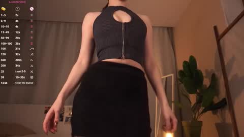 Snapshot of second_aid chatting on February 2026 04:25:01 PM Brenda online show from February 2026 04:25:01 PM