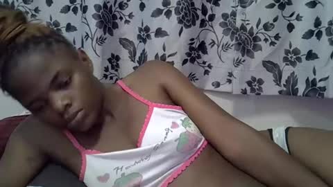 cruce online show from November 2025 08:52:01 PM