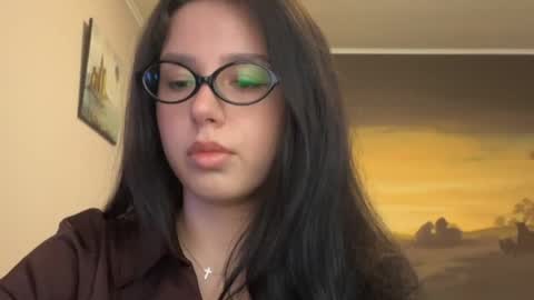 secret_vanilla_ online show from May 2026 10:43:01 AM