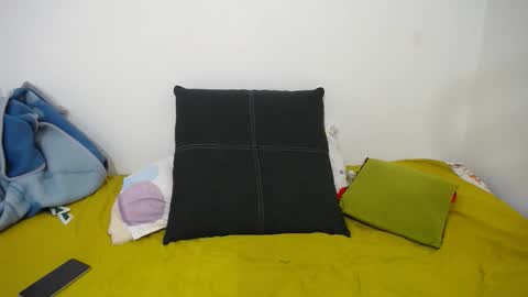 Snapshot of secretdebx chatting on November 2025 04:01:01 AM Cherry online show from November 2025 04:01:01 AM