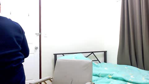 Snapshot of secretlover010101 chatting on December 2024 03:32:01 PM MILAN online show from December 2024 03:32:01 PM