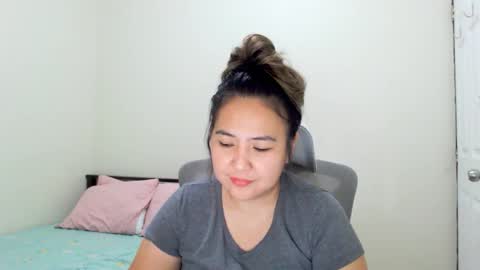 Snapshot of secretlover010101 chatting on March 2025 04:02:02 AM MILAN online show from March 2025 04:02:02 AM