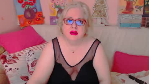 Alice online show from May 2026 07:01:01 PM