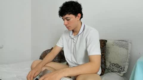 Snapshot of seder_4 chatting on June 2026 04:38:01 PM Sebas online show from June 2026 04:38:01 PM