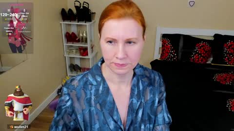 seductive_foxy_ online show from April 2026 02:39:02 PM