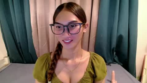 Snapshot of seductive_kimxxx chatting on June 2026 02:10:01 PM your miss universe kim online show from June 2026 02:10:01 PM