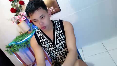 Snapshot of seductive_maxxx chatting on June 2026 09:12:01 AM Max online show from June 2026 09:12:01 AM
