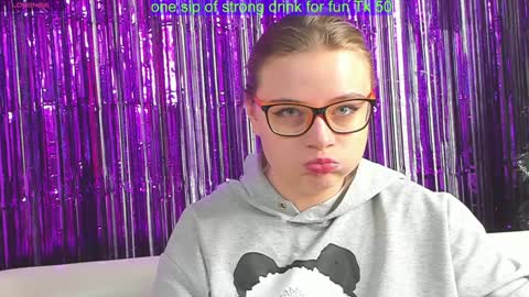 Snapshot of seductive_she_wolf chatting on December 2024 12:21:02 AM seductive_she_wolf online show from December 2024 12:21:02 AM