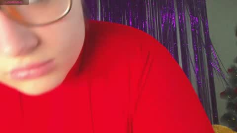 Snapshot of seductive_she_wolf chatting on January 2025 09:19:02 AM seductive_she_wolf online show from January 2025 09:19:02 AM