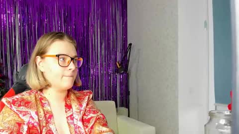 Snapshot of seductive_she_wolf chatting on January 2025 02:19:01 PM seductive_she_wolf online show from January 2025 02:19:01 PM