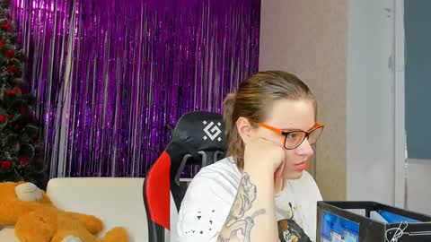 Snapshot of seductive_she_wolf chatting on January 2025 09:59:01 PM seductive_she_wolf online show from January 2025 09:59:01 PM