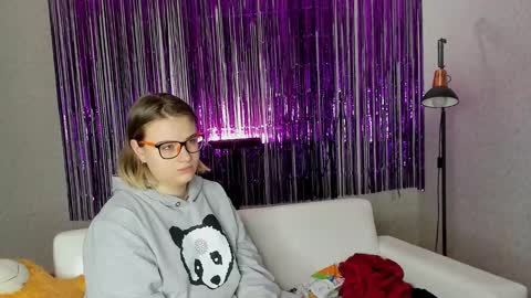 Snapshot of seductive_she_wolf chatting on February 2025 06:29:02 AM seductive_she_wolf online show from February 2025 06:29:02 AM