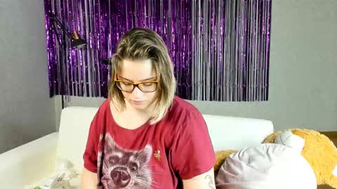 Snapshot of seductive_she_wolf chatting on February 2025 07:55:01 AM seductive_she_wolf online show from February 2025 07:55:01 AM