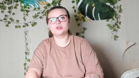 Snapshot of seductive_she_wolf chatting on October 2025 04:59:02 PM seductive_she_wolf online show from October 2025 04:59:02 PM
