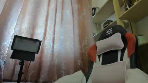 seductive_she_wolf online show from November 2025 12:48:01 PM