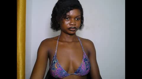 seductive_sugar247 online show from May 2026 05:15:01 AM