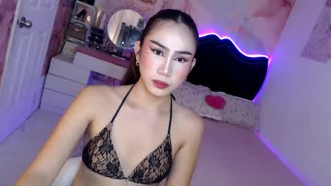 Snapshot of seductive_vana chatting on May 2026 11:34:04 PM Vanessa online show from May 2026 11:34:04 PM