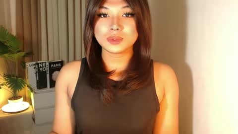 Snapshot of seductivedeluxe69 chatting on October 2025 04:55:01 AM Deluxe online show from October 2025 04:55:01 AM