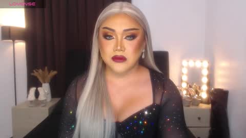 Natalie Mefford online show from February 2025 10:31:01 PM