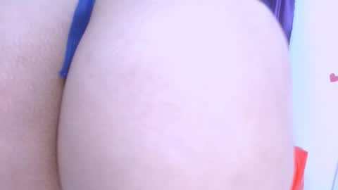 Snapshot of seductivespellvagina80 chatting on January 2026 01:26:02 PM Estefany online show from January 2026 01:26:02 PM