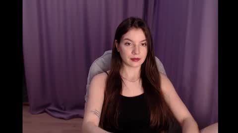 Emily online show from February 2026 05:05:02 AM