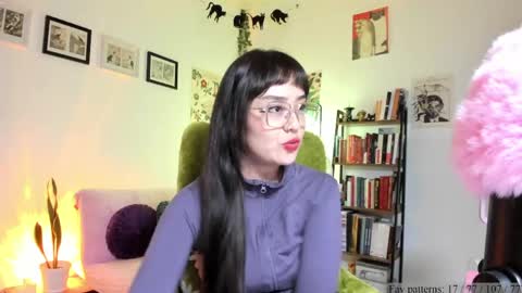 Snapshot of segismunda chatting on April 2026 12:35:01 AM Luciana online show from April 2026 12:35:01 AM