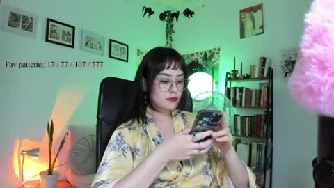 Snapshot of segismunda chatting on May 2026 11:57:01 PM Luciana online show from May 2026 11:57:01 PM