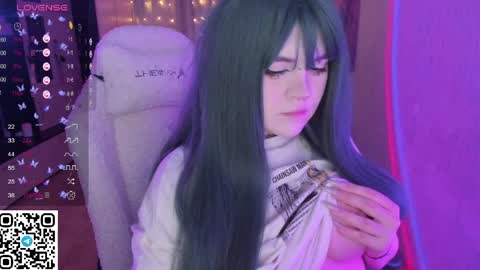 Selena  online show from April 2026 05:41:01 AM