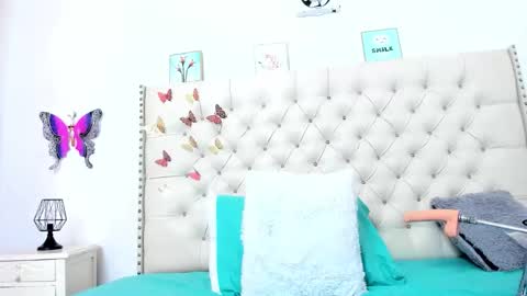 selena_beautyy online show from December 2025 06:48:01 PM