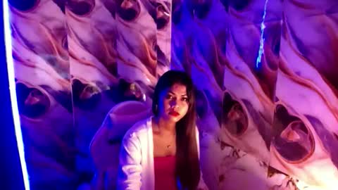 selena_fox2000 online show from March 2026 10:46:01 PM