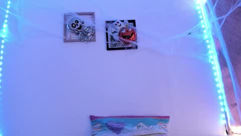 Snapshot of selena_jhonson1 chatting on October 2025 02:41:02 PM Karen online show from October 2025 02:41:02 PM