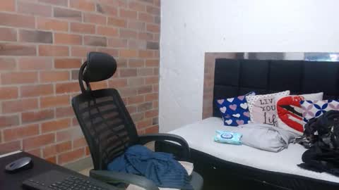 Selena online show from March 2026 04:51:02 AM