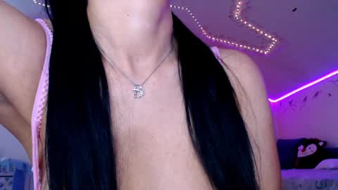 Snapshot of selenabee1 chatting on May 2026 10:24:02 AM Selena online show from May 2026 10:24:02 AM