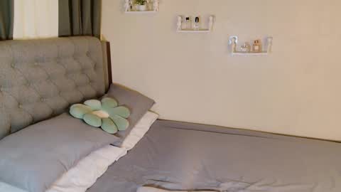 Snapshot of selenareyes chatting on February 2026 07:57:01 AM JC online show from February 2026 07:57:01 AM